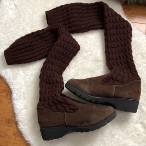 Knee-high winter boots